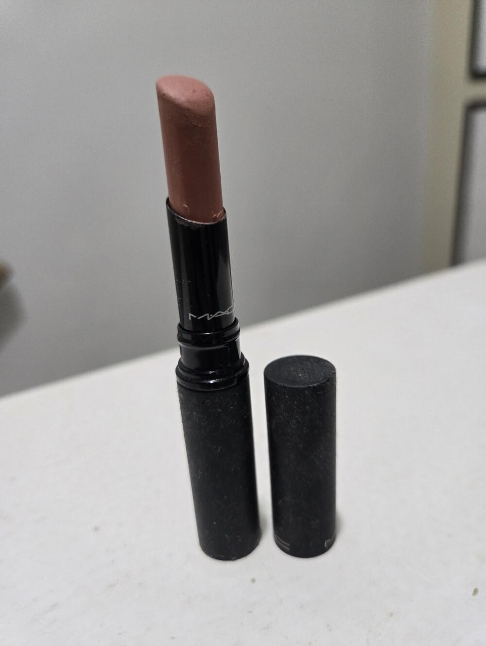 MAC Cosmetics Lipstick Delectable